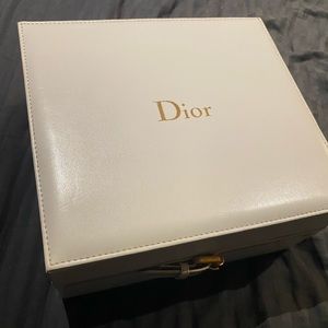 Dior Box w/ pillow